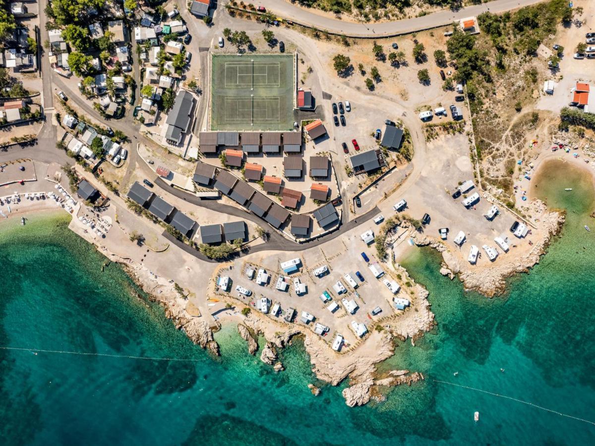 Holiday Home Seaside Mobile Home By Interhome Šilo Екстериор снимка