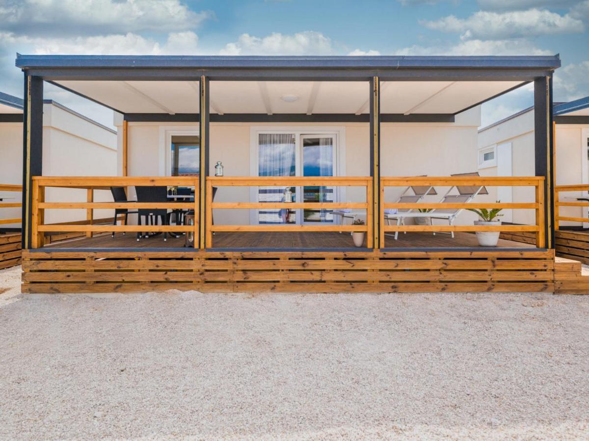 Holiday Home Seaside Mobile Home By Interhome Šilo Екстериор снимка