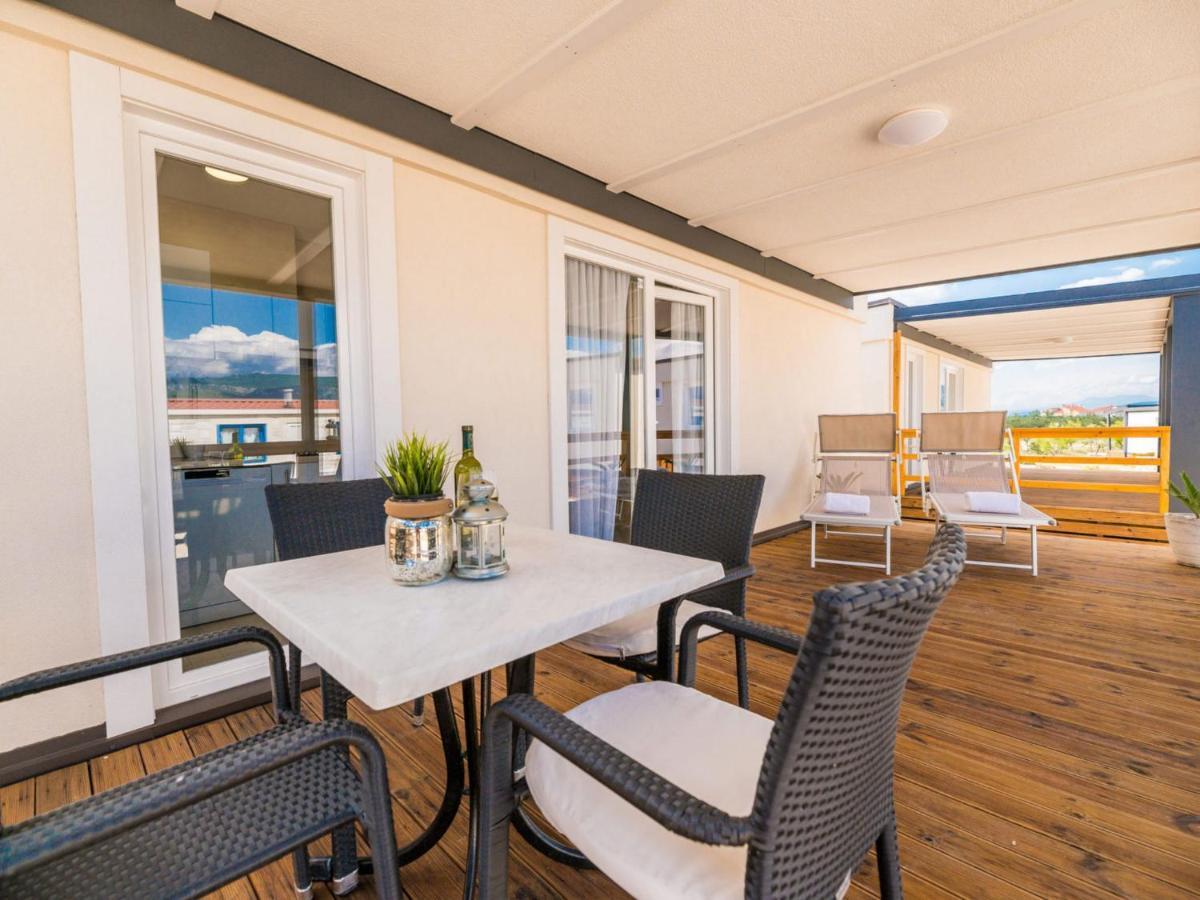 Holiday Home Seaside Mobile Home By Interhome Šilo Екстериор снимка